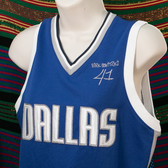 Dallas Mavericks 41 - Picture 2 of 10